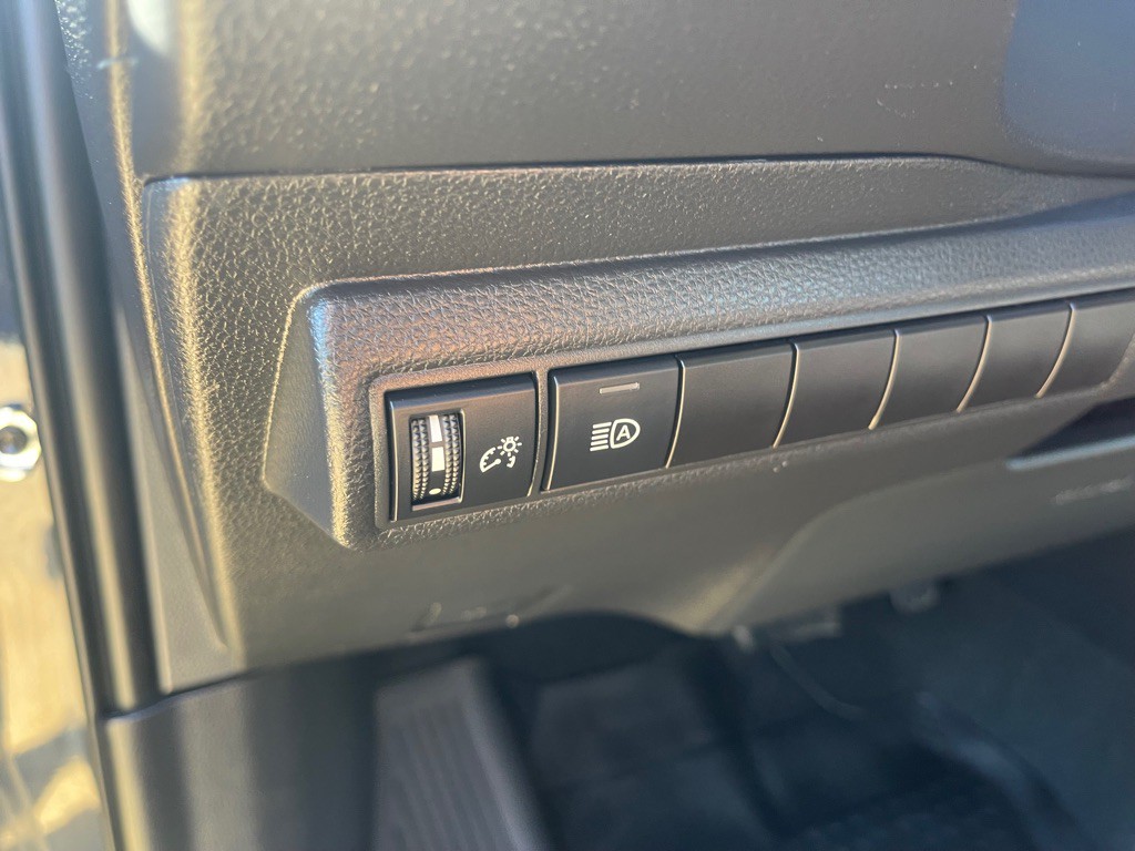 2023 Toyota Corolla Image 13