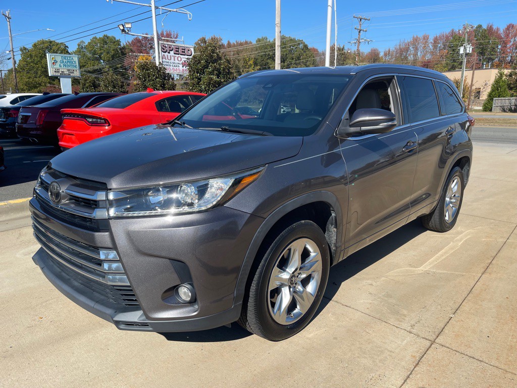 2018 Toyota Highlander Image 3