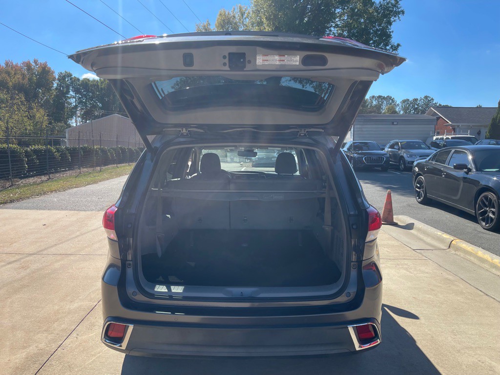2018 Toyota Highlander Image 7