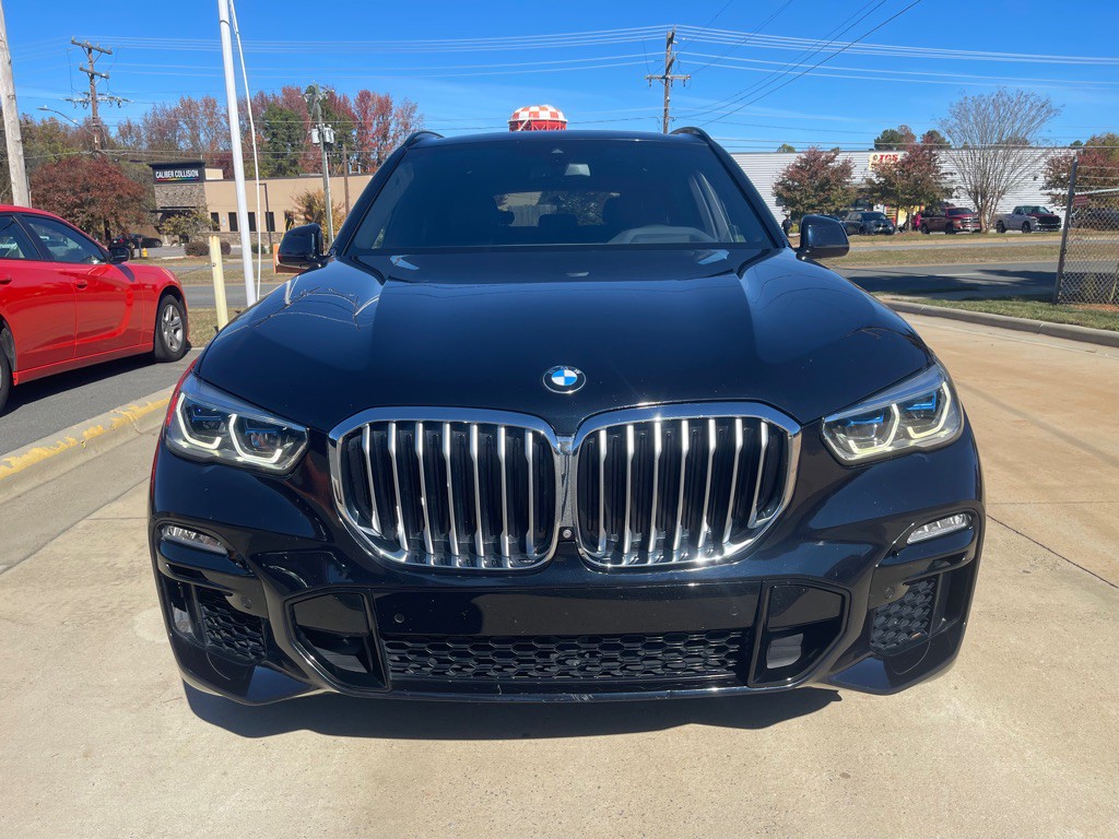 2019 BMW X5 Image 2