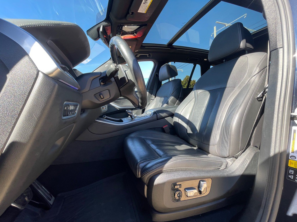 2019 BMW X5 Image 25