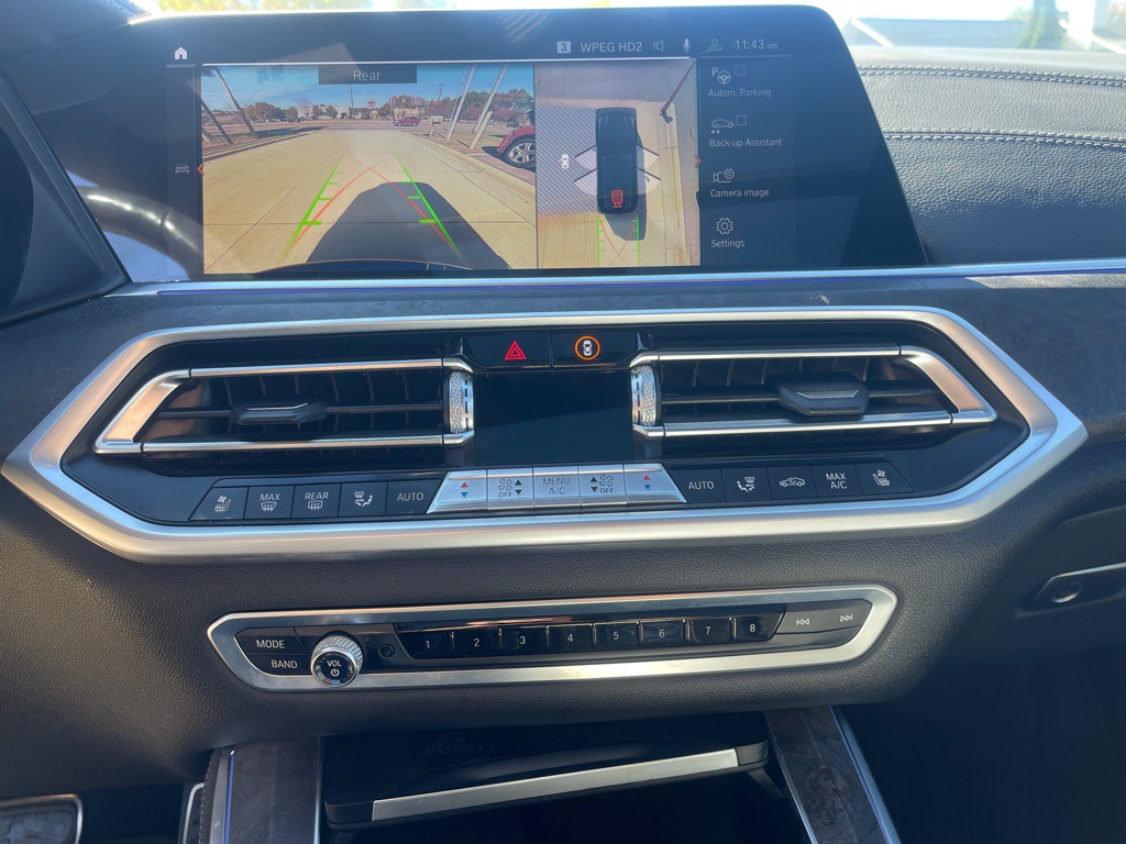 2019 BMW X5 Image 32