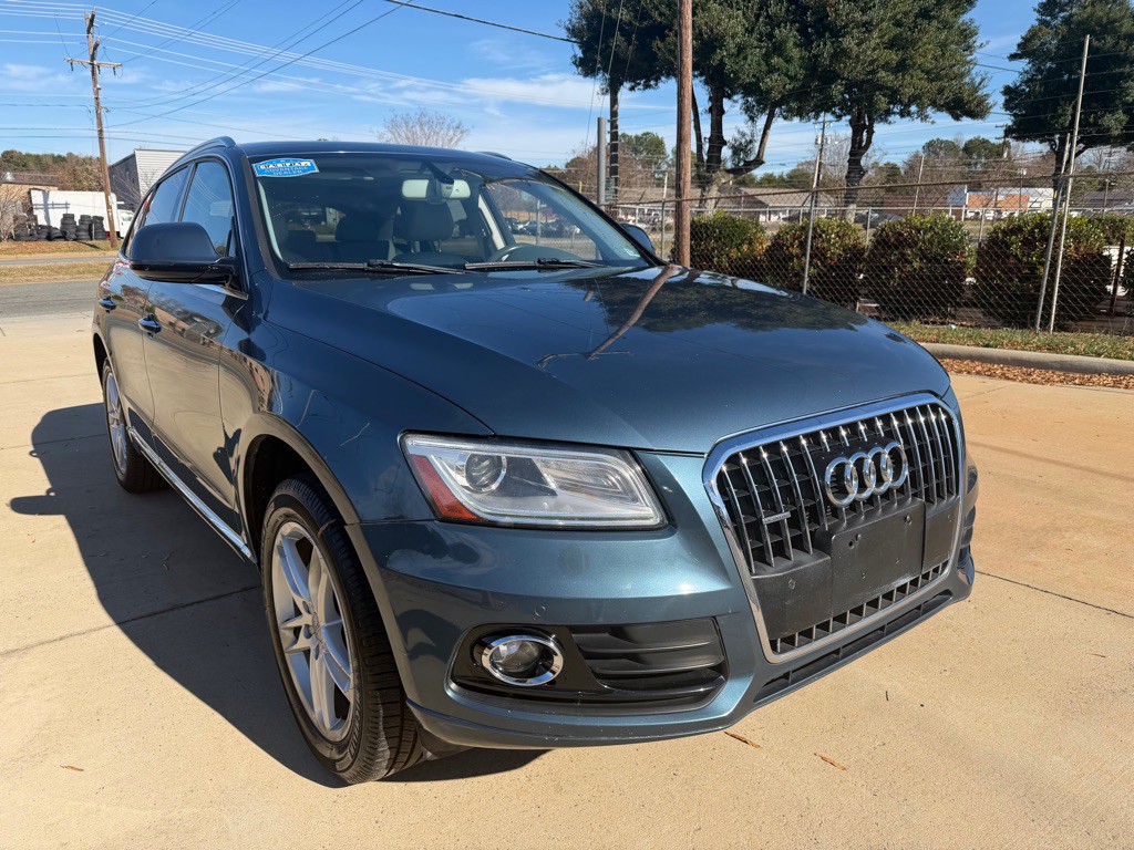 2015 Audi Q5 Image 1