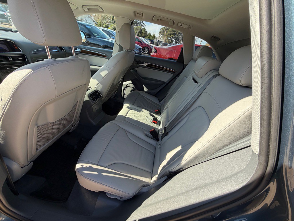 2015 Audi Q5 Image 9