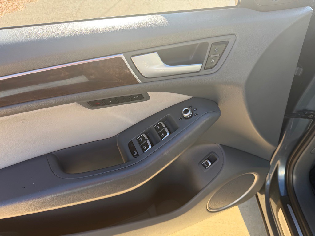 2015 Audi Q5 Image 12