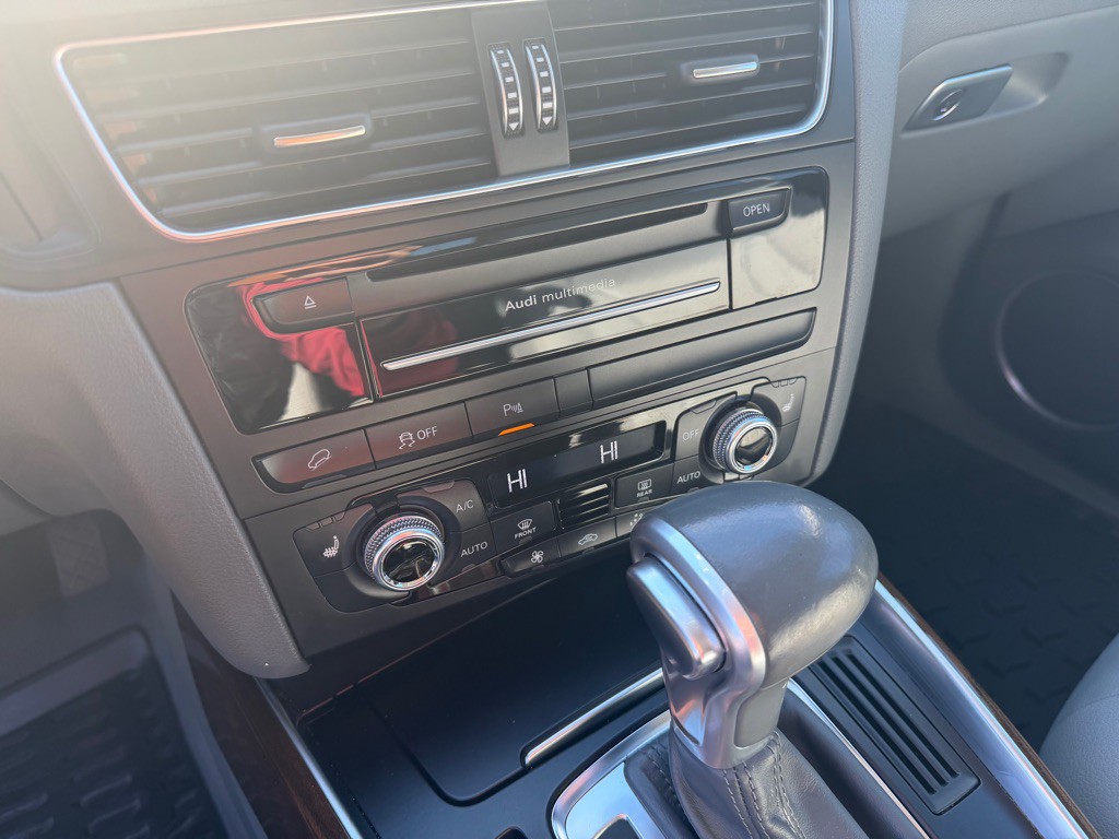 2015 Audi Q5 Image 18