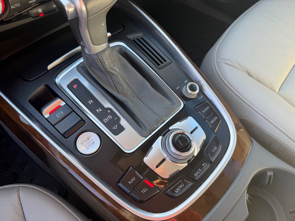 2015 Audi Q5 Image 19