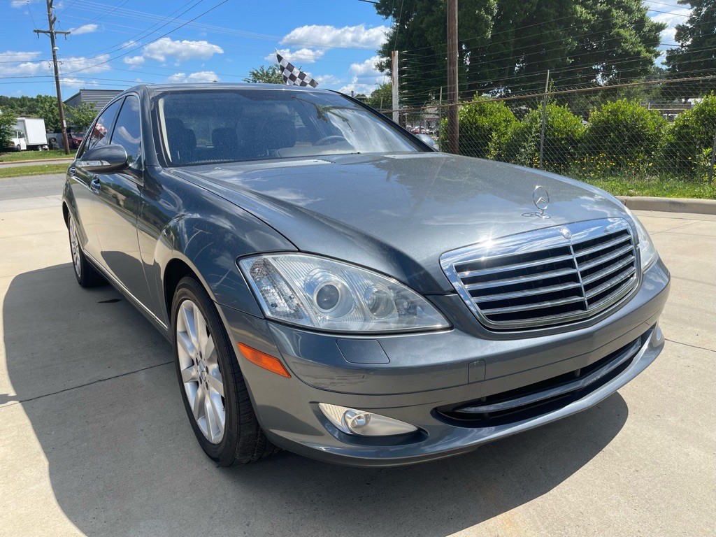 2007 Mercedes-Benz S-Class Image 1