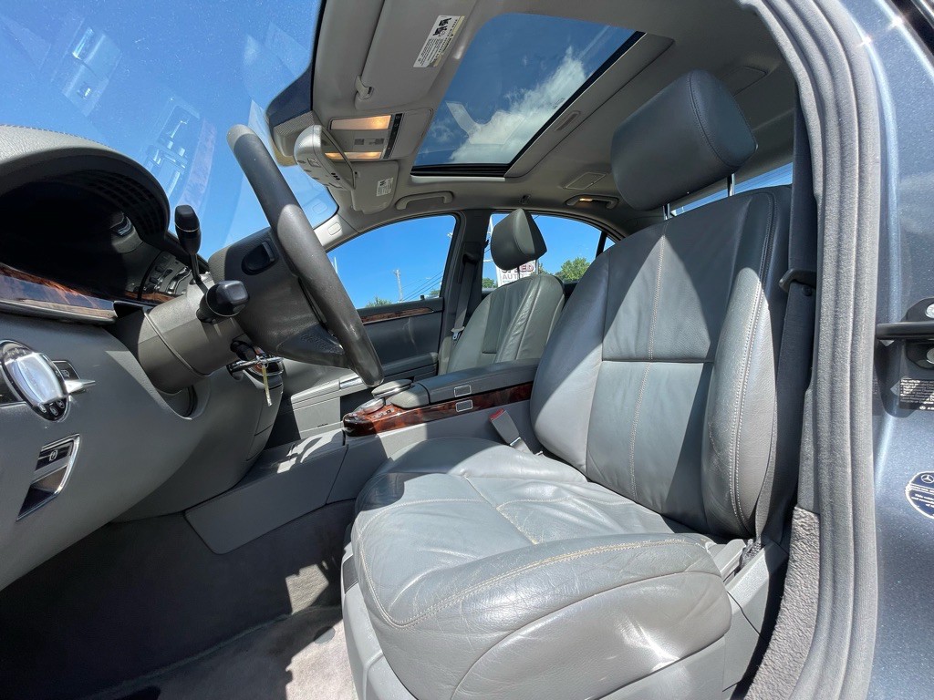 2007 Mercedes-Benz S-Class Image 12