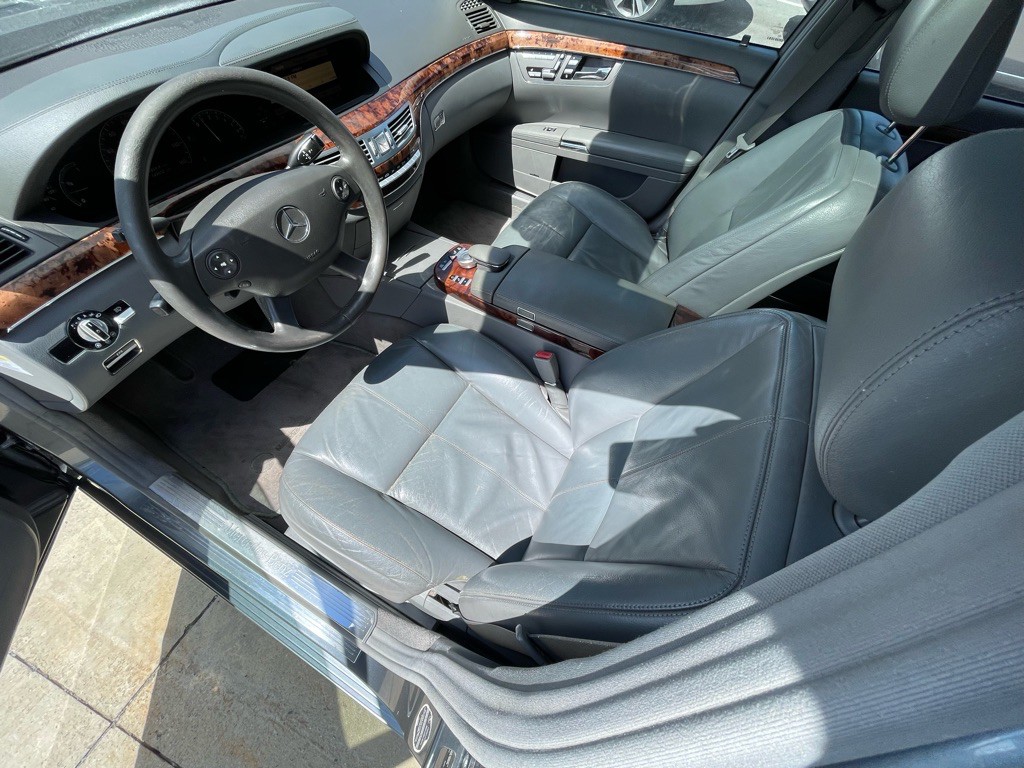 2007 Mercedes-Benz S-Class Image 15