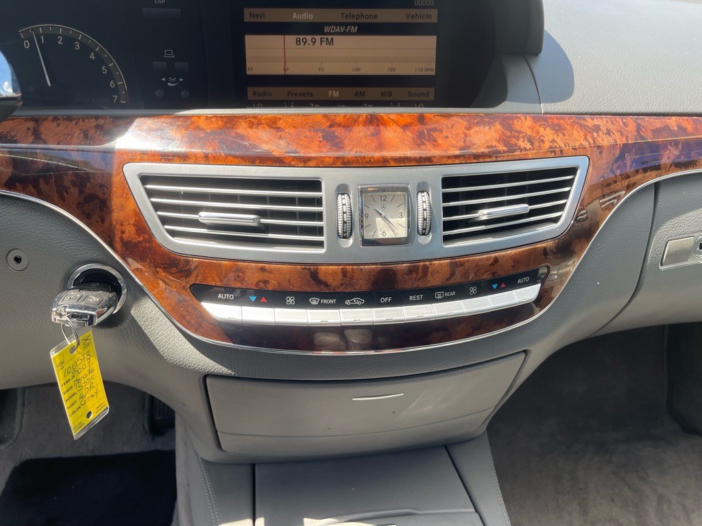 2007 Mercedes-Benz S-Class Image 17