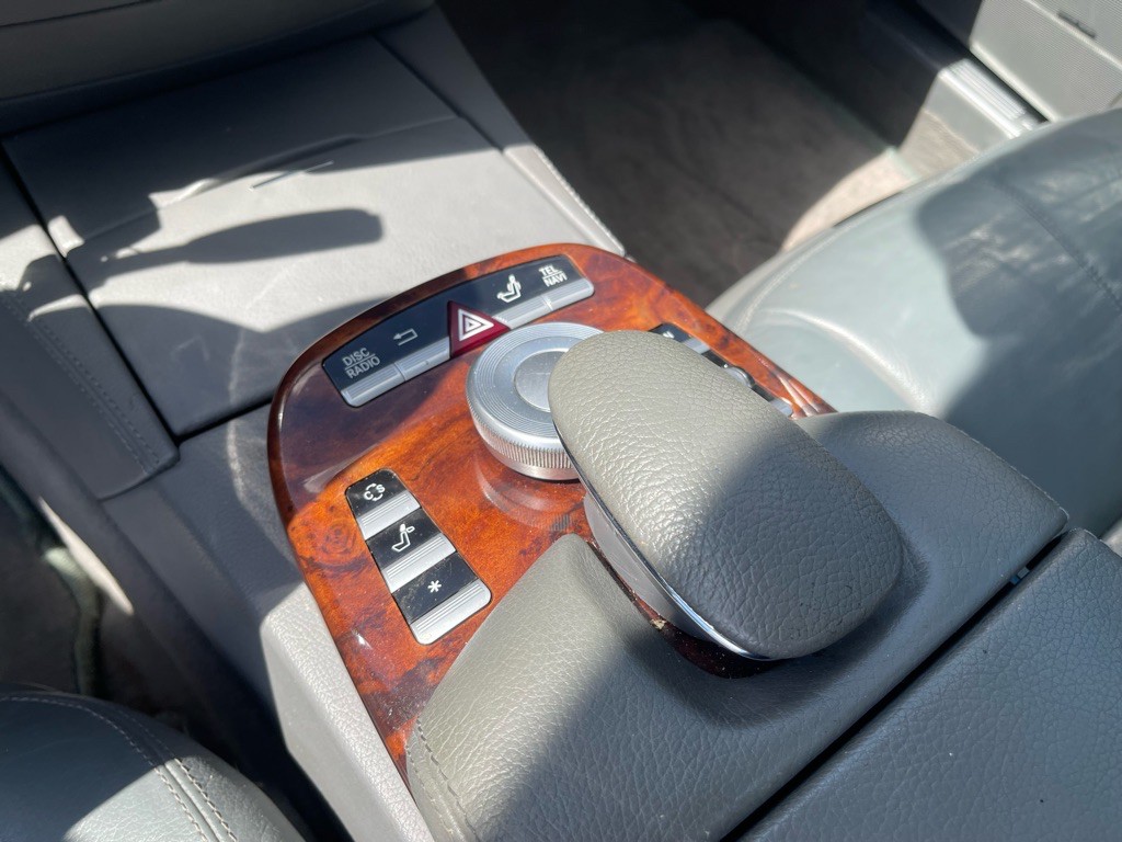 2007 Mercedes-Benz S-Class Image 18