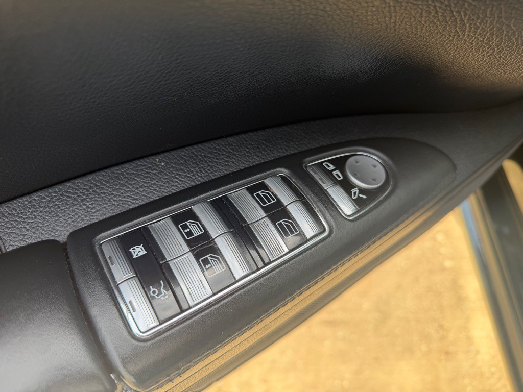 2008 Mercedes-Benz S-Class Image 17