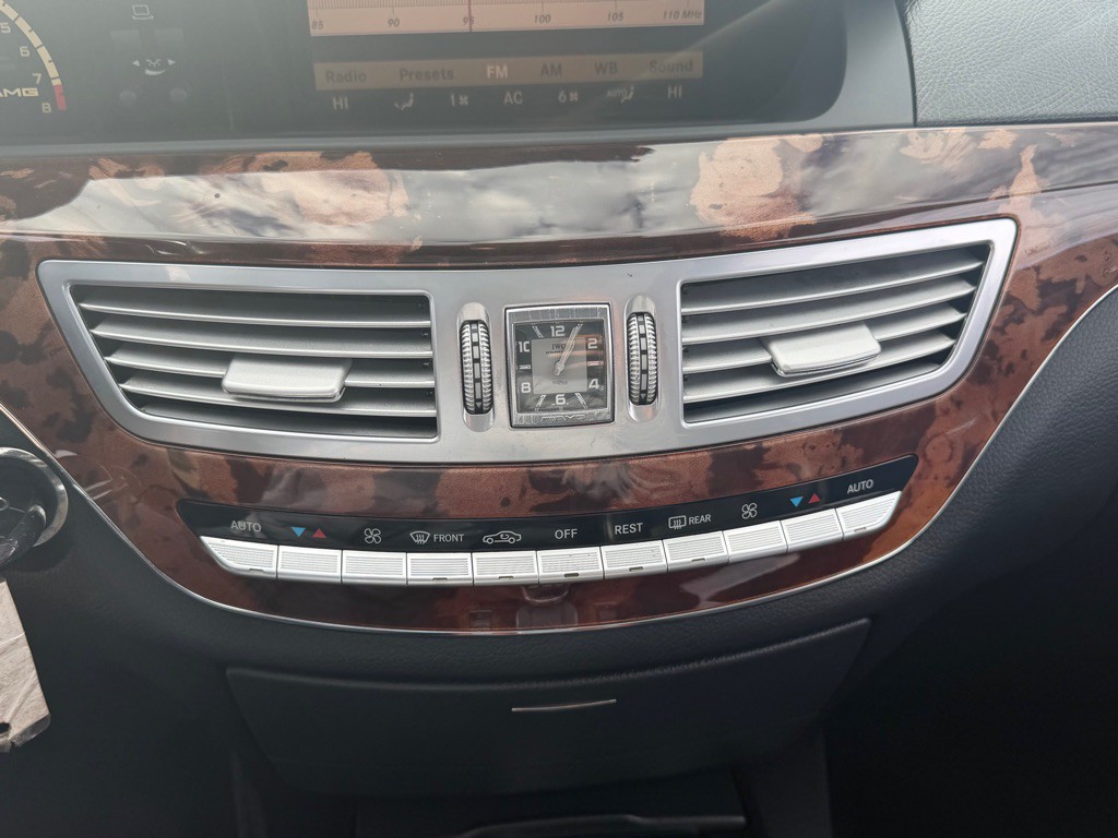 2008 Mercedes-Benz S-Class Image 23