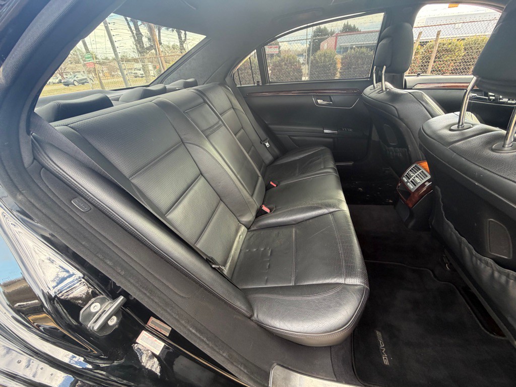 2008 Mercedes-Benz S-Class Image 27