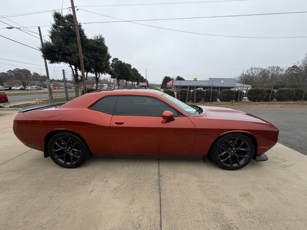 2020 Dodge Challenger Image 25