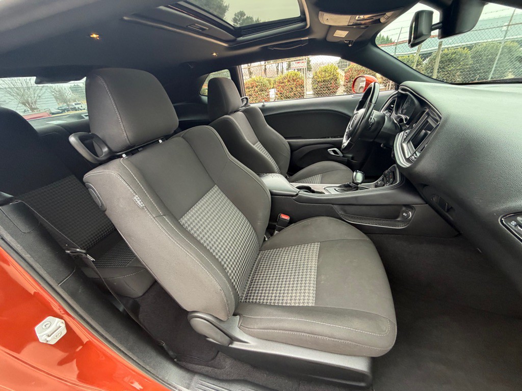 2020 Dodge Challenger Image 26