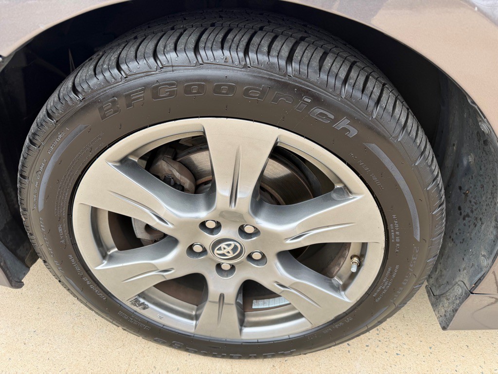 2018 Toyota Sienna Image 4