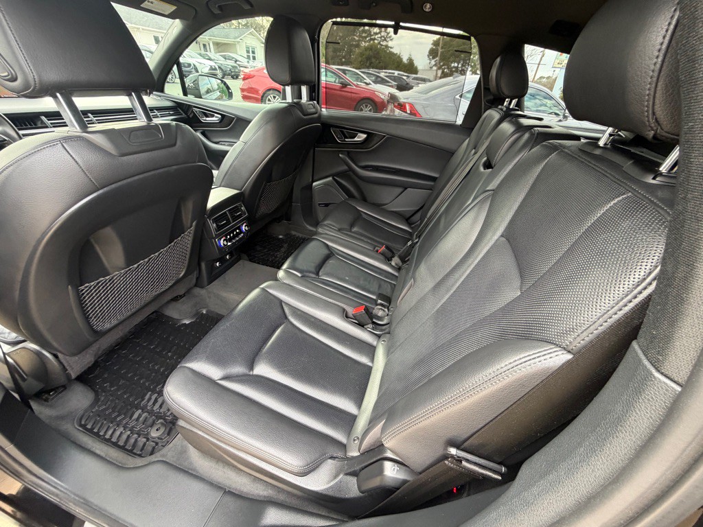 2019 Audi Q7 Image 14
