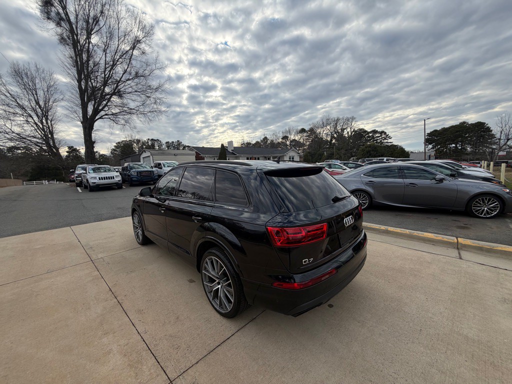 2019 Audi Q7 Image 37
