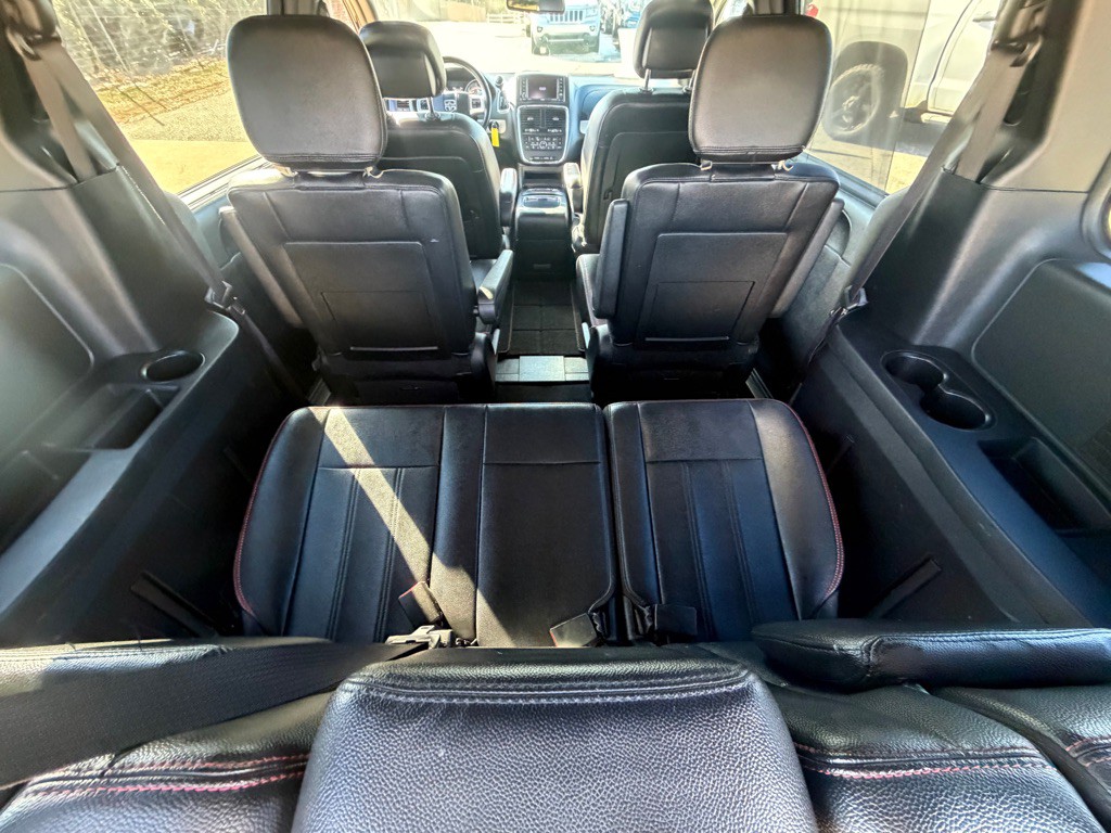 2018 Dodge Grand Caravan Image 10