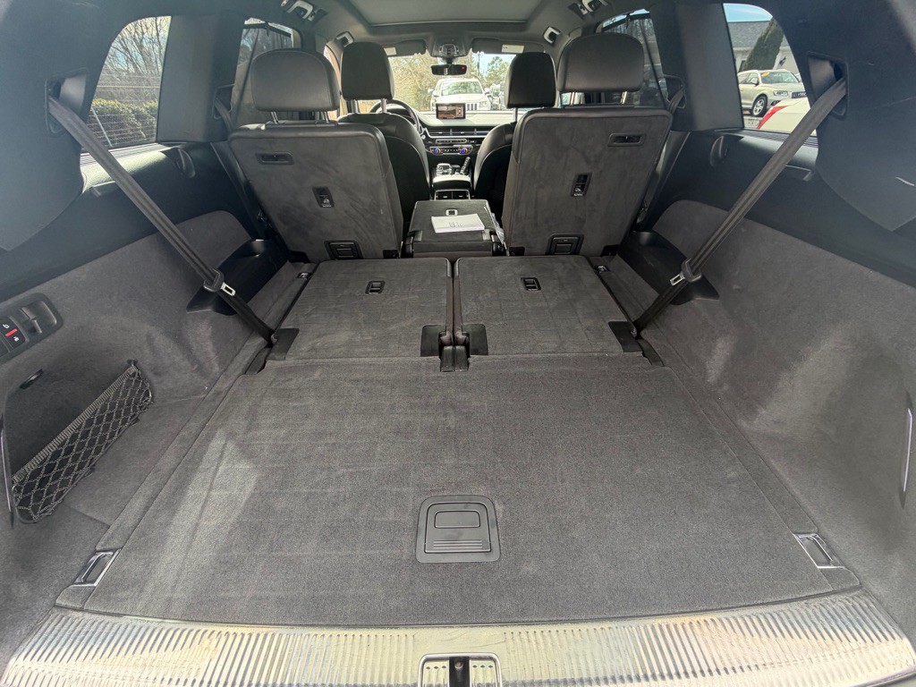 2018 Audi Q7 Image 9