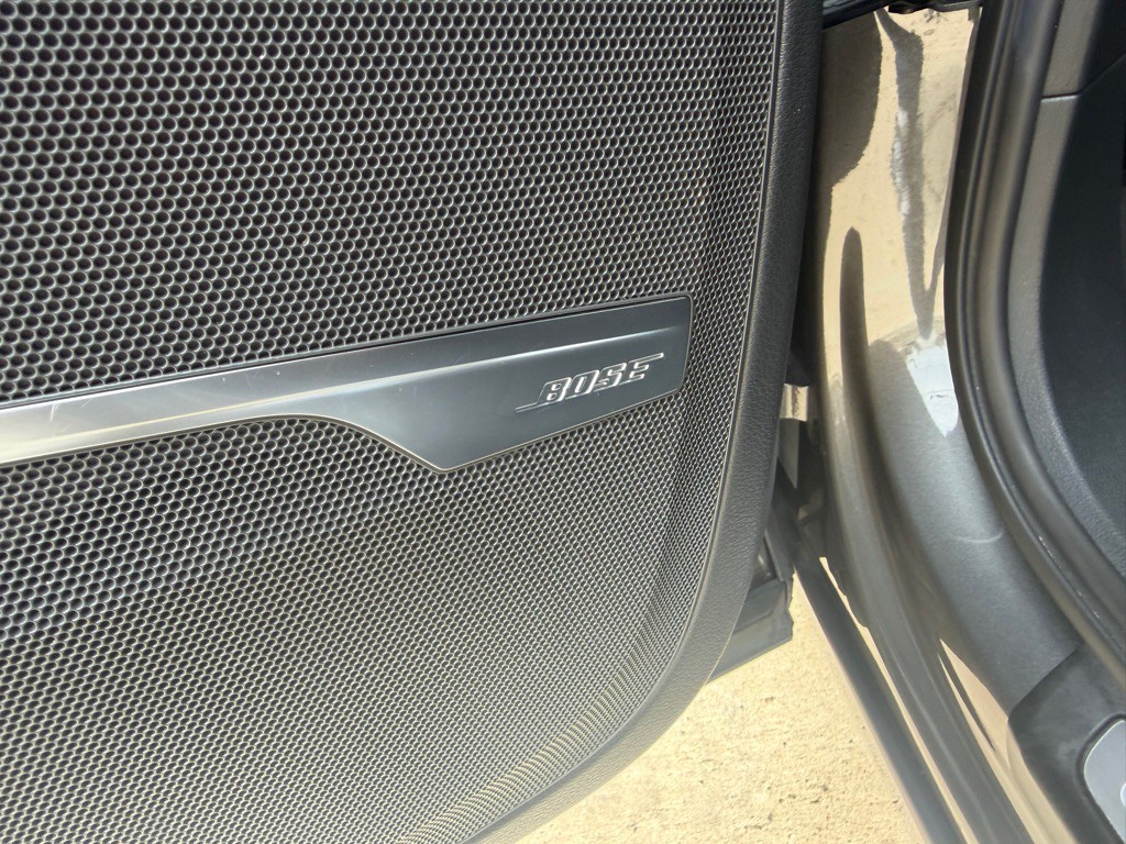 2018 Audi Q7 Image 16