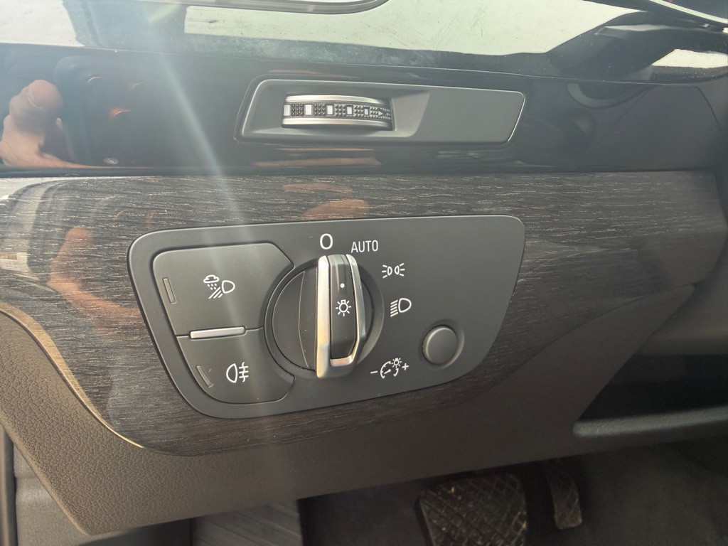 2018 Audi Q7 Image 23