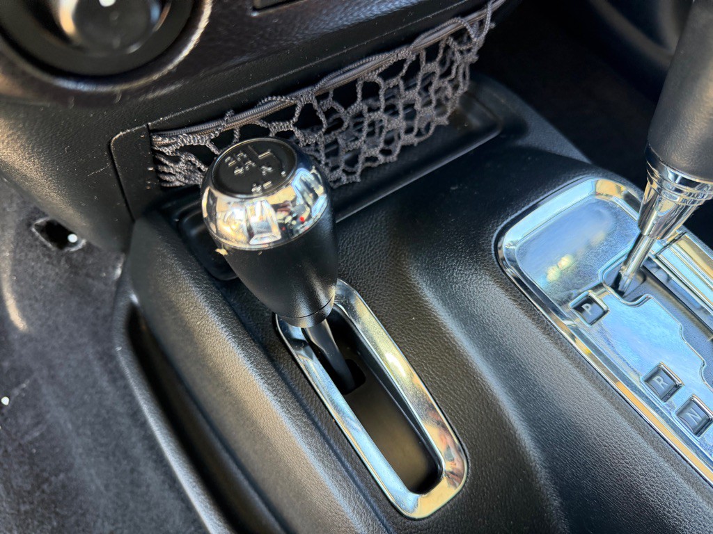 2017 Jeep Wrangler Unlimited Image 21