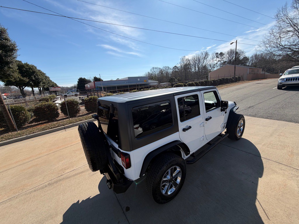 2017 Jeep Wrangler Unlimited Image 27