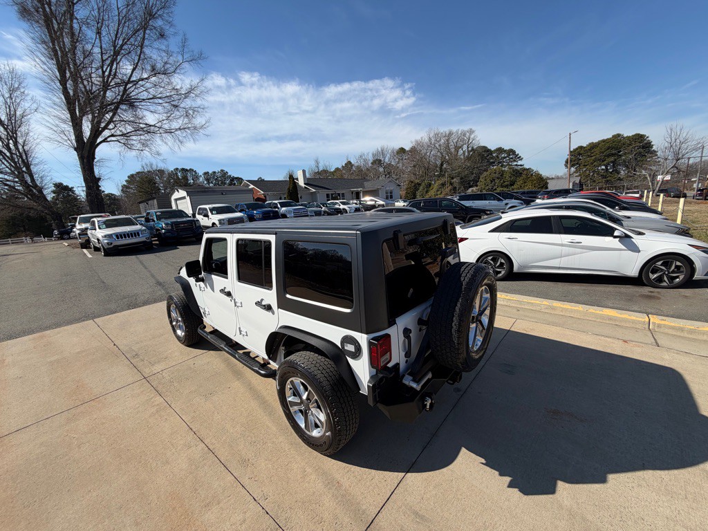 2017 Jeep Wrangler Unlimited Image 28
