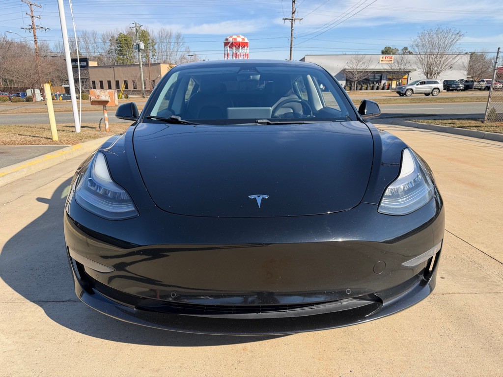 2021 Tesla Model 3 Image 2