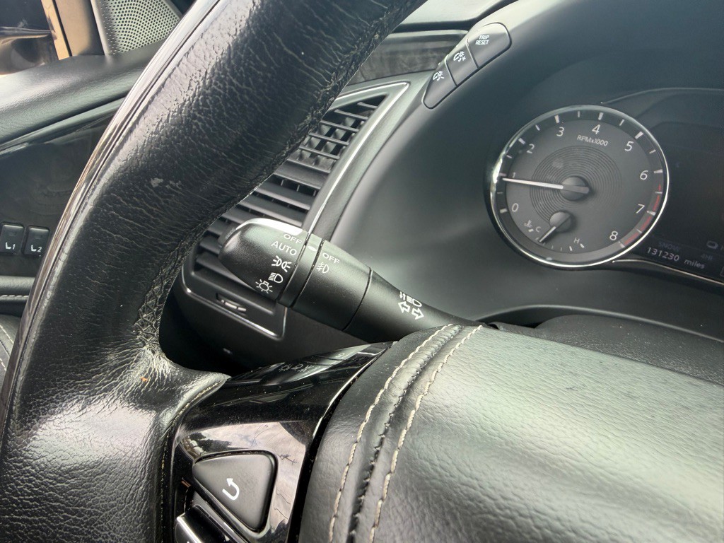 2020 INFINITI QX80 Image 29