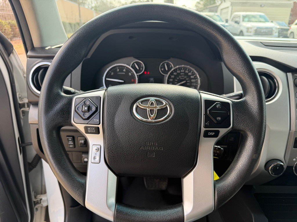 2016 Toyota Tundra Image 15