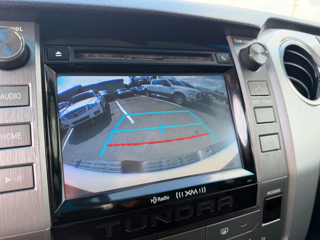 2016 Toyota Tundra Image 23