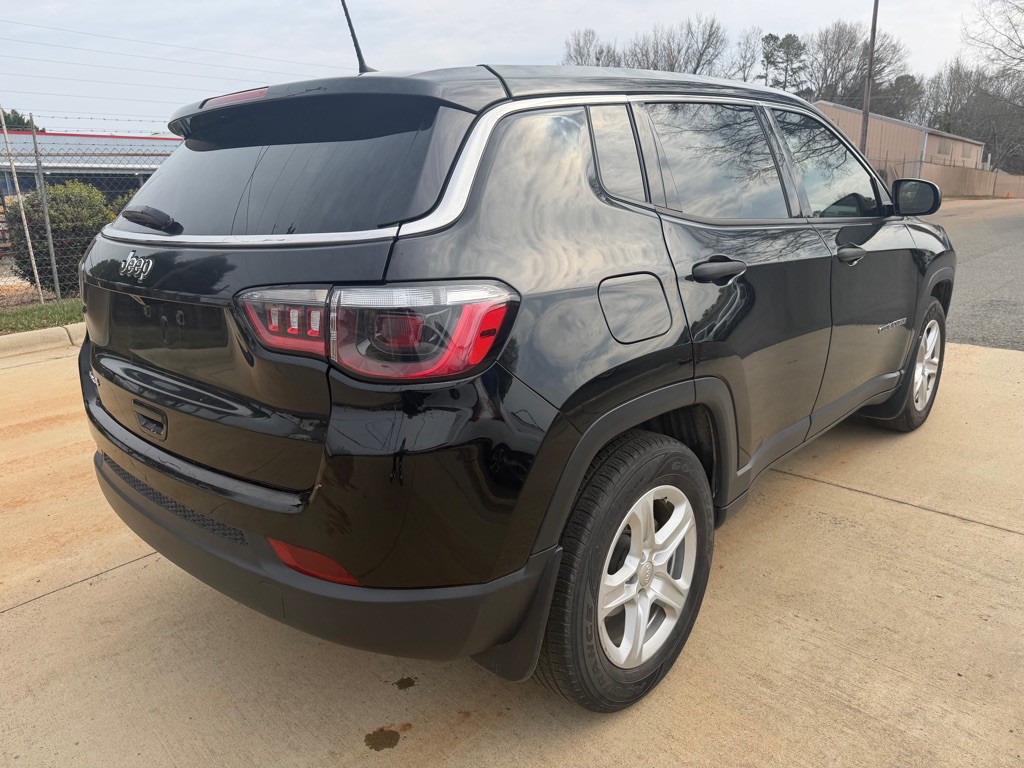 2023 Jeep Compass Image 6