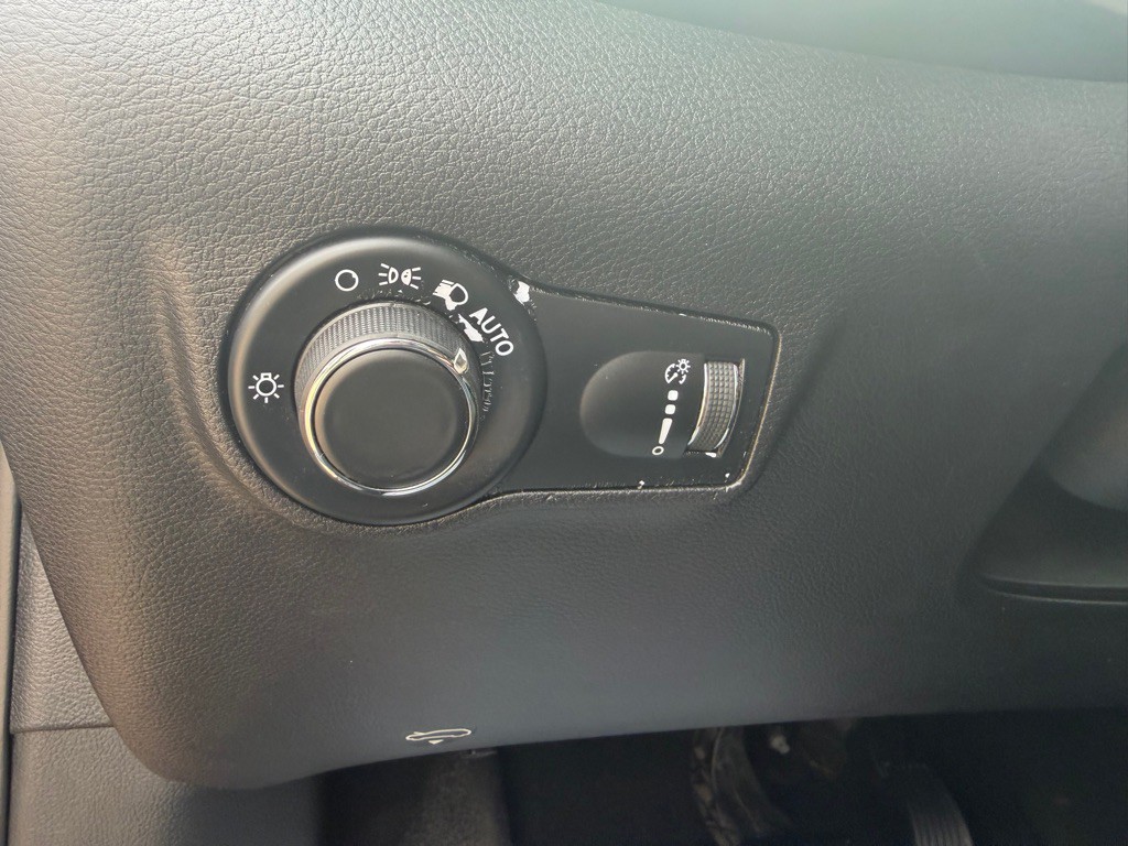 2023 Jeep Compass Image 12