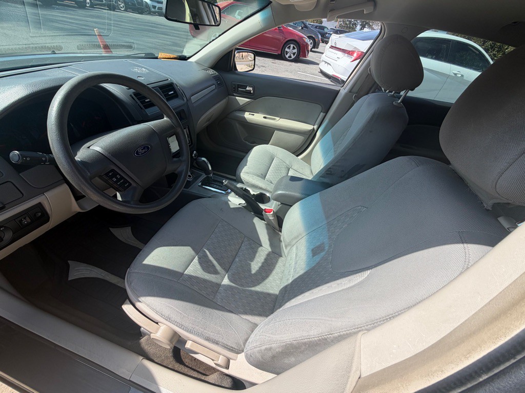 2012 Ford Fusion Image 10