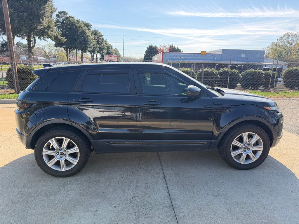 2016 Land Rover Range Rover Evoque Image 27