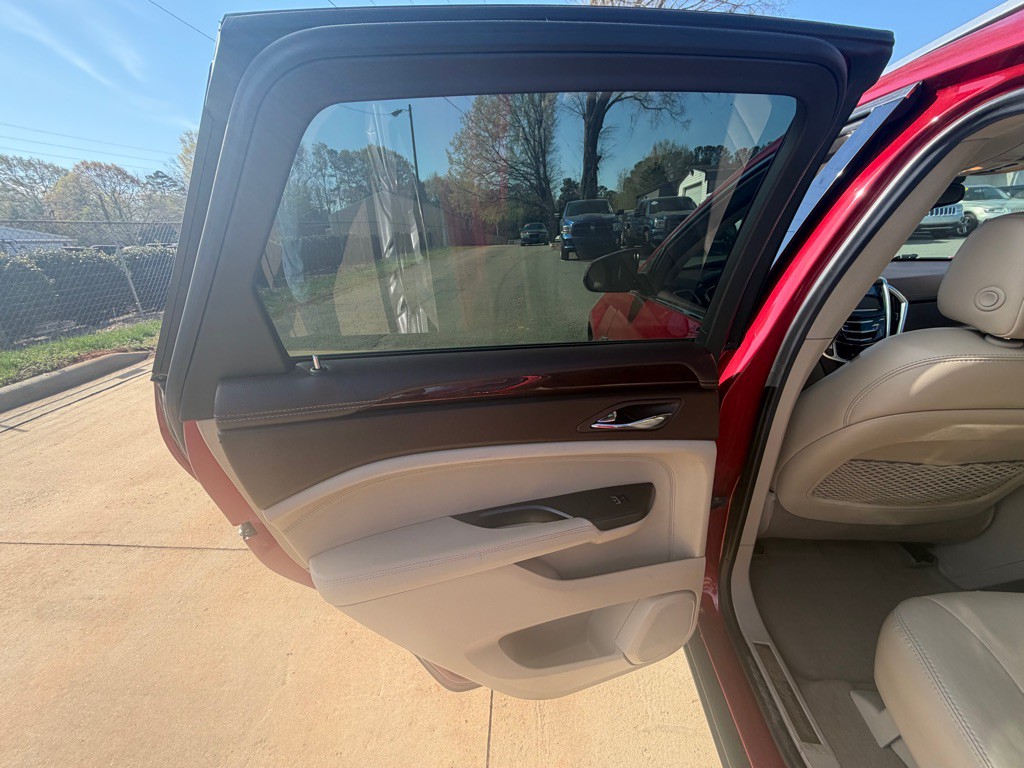 2014 Cadillac SRX Image 11