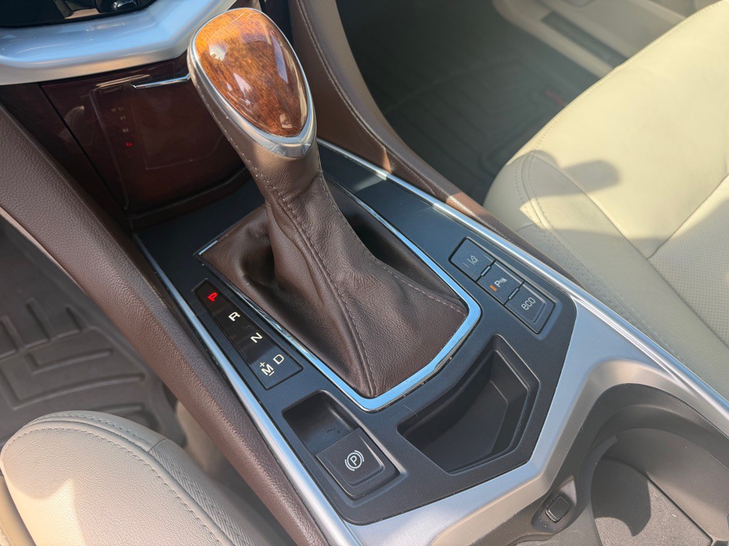 2014 Cadillac SRX Image 24