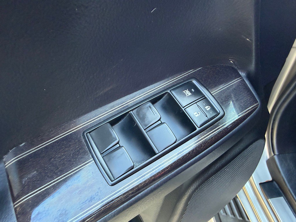 2021 Lexus GX Image 16