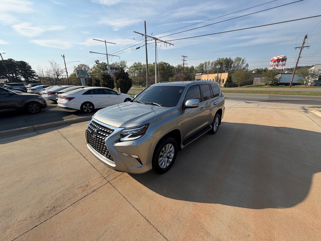 2021 Lexus GX Image 27