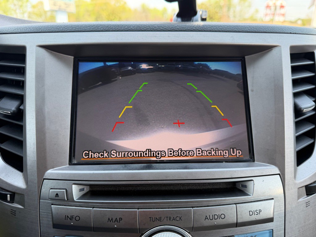 2014 Subaru Outback Image 24