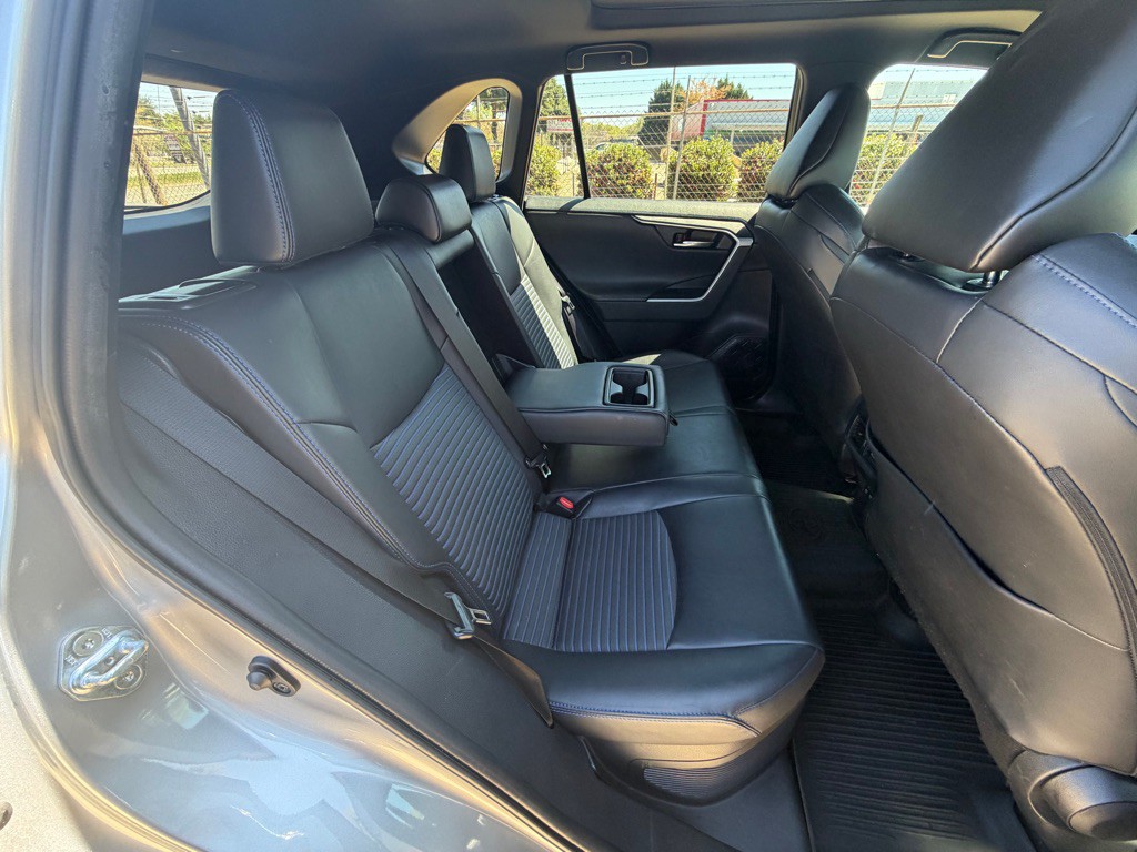 2020 Toyota Rav4 Image 13