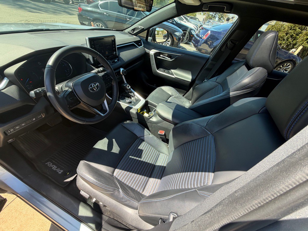 2020 Toyota Rav4 Image 14