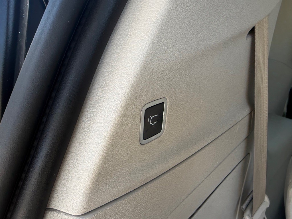 2017 Chrysler Pacifica Image 9