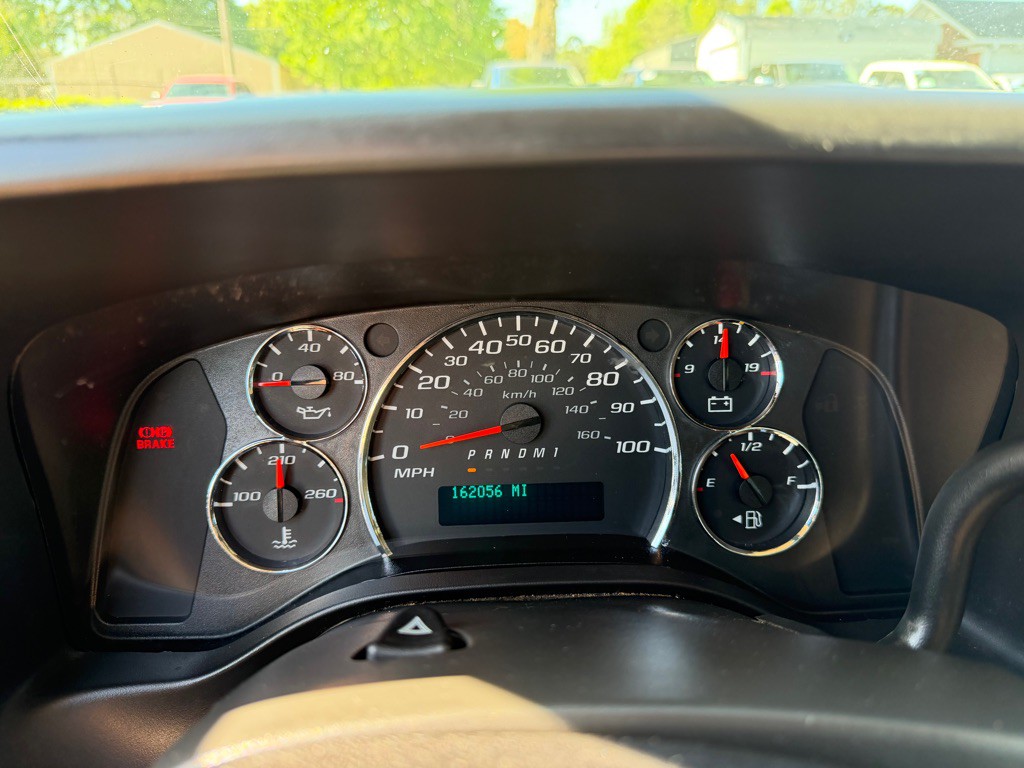 2015 Chevrolet Express Image 15