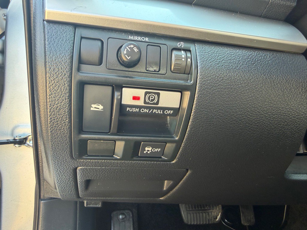 2014 Subaru Outback Image 11