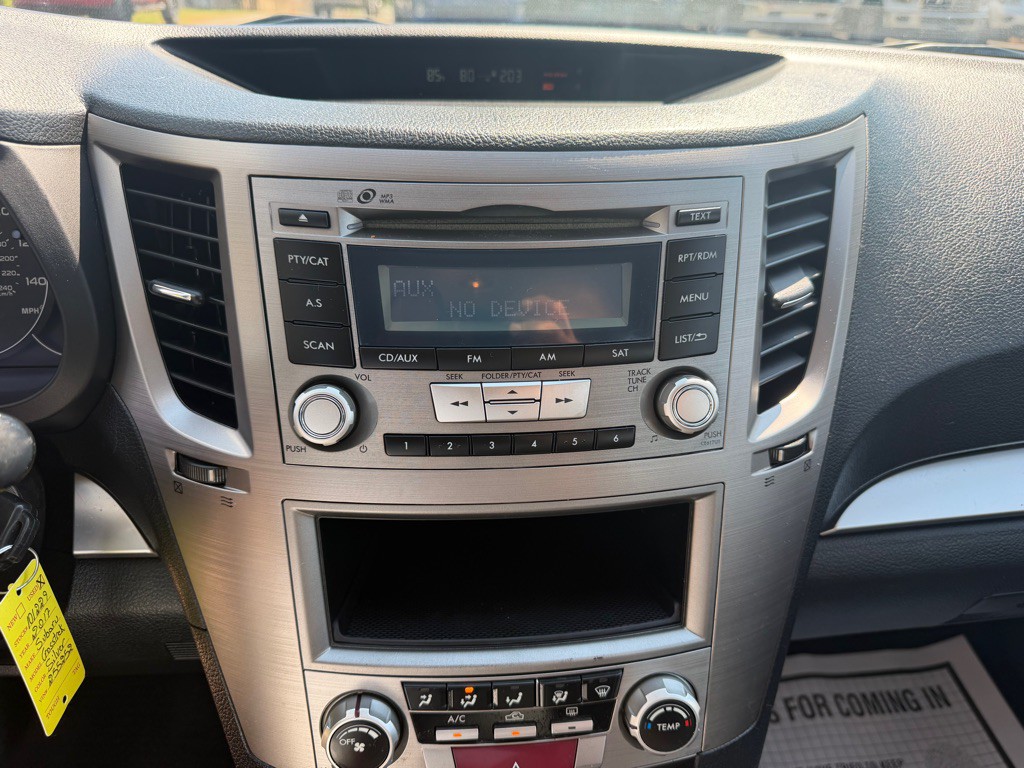 2014 Subaru Outback Image 14
